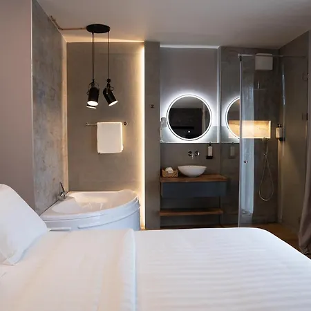 Ura E Kovacit Agrotourism Voskopojë