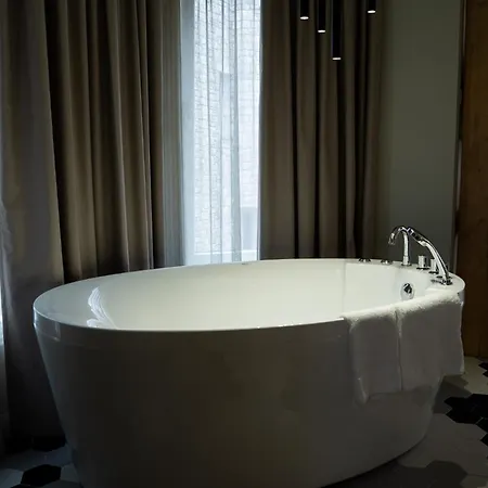 Ura E Kovacit Agrotourism Hotel Voskopoje