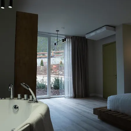 Hotel Ura E Kovacit Agrotourism