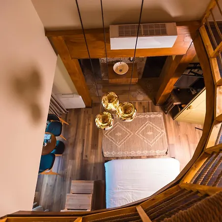 Ura E Kovacit Agrotourism * Voskopojë