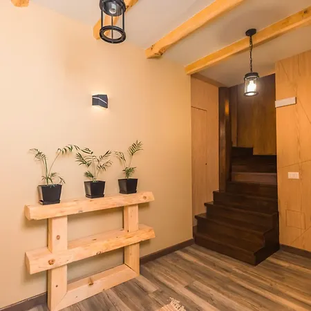 Szálloda Ura E Kovacit Agrotourism Voskopoja