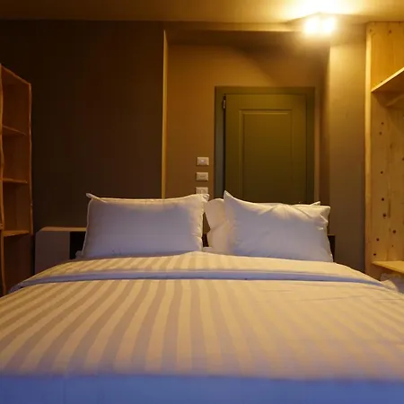 Ura E Kovacit Agrotourism Hotel *