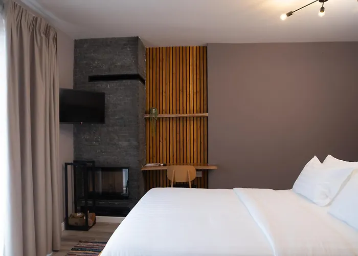 Ura E Kovacit Agrotourism Hotel *