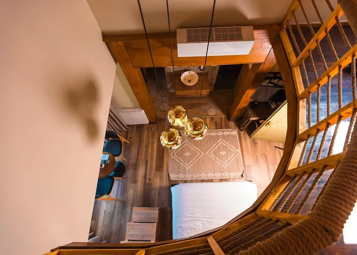 Ura E Kovacit Agrotourism * Voskopojë