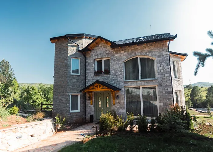 Hotel Ura E Kovacit Agrotourism *