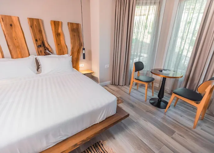 Hotel Ura E Kovacit Agrotourism *